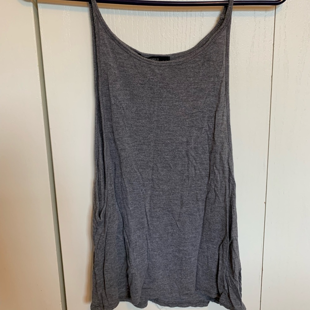 Gray tank top